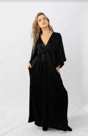 Luna maxi Dress in Black - Image 3