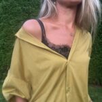 Lounge set in mustard green